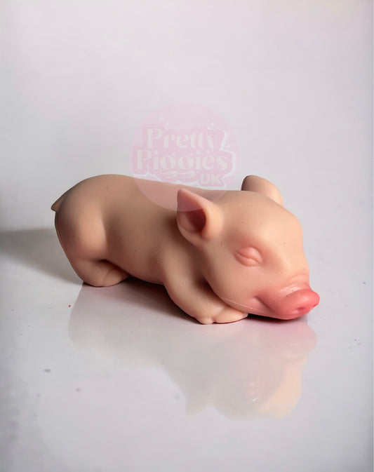 Bald Silicone Piglet Sleeping with Eyes Closed - Lifelike Reborn Pig Doll